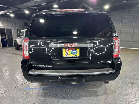 Used 2018 GMC Yukon XL Denali w/ Denali Ultimate Package AWD/4WD image 6
