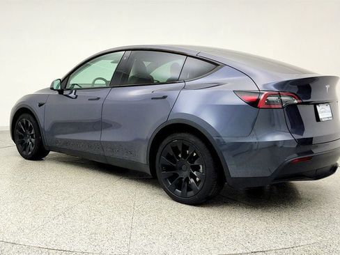 Used 2023 Tesla Model Y Long Range AWD/4WD image 7