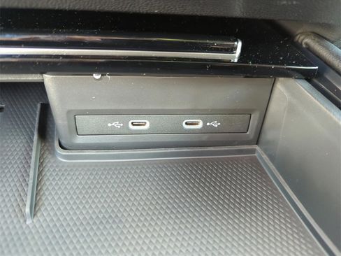 New 2026 Volkswagen Atlas Cross Sport SEL Premium R-Line image 33