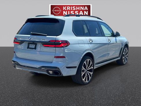Used 2024 BMW X7 xDrive40i w/ Executive Package AWD/4WD image 7