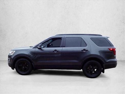Used 2017 Ford Explorer Sport w/ Equipment Group 401A AWD/4WD image 12