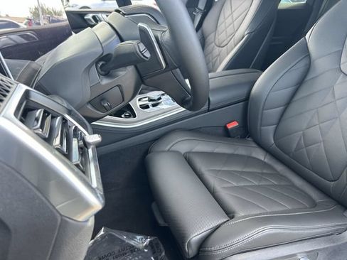 Used 2026 BMW X5 xDrive50e AWD/4WD image 20