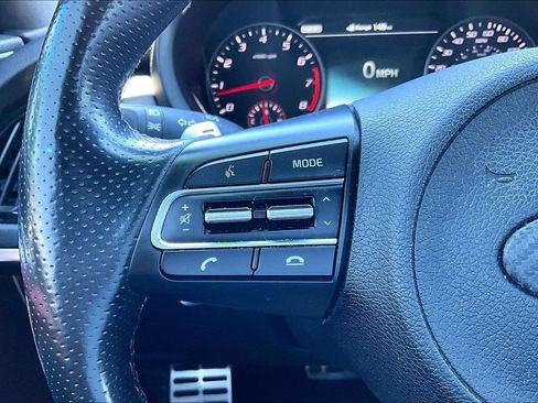 Used 2018 Kia Stinger GT2 image 18