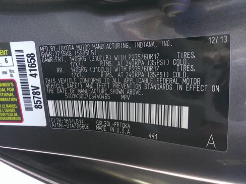 Used 2014 Toyota Sienna XLE image 36