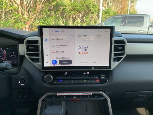 Used 2024 Toyota Tundra Limited image 16