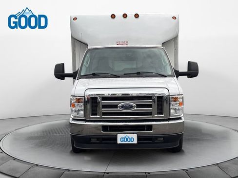 Used 2022 Ford E-350 and Econoline 350 Super Duty w/ Power Windows & Locks Group image 8