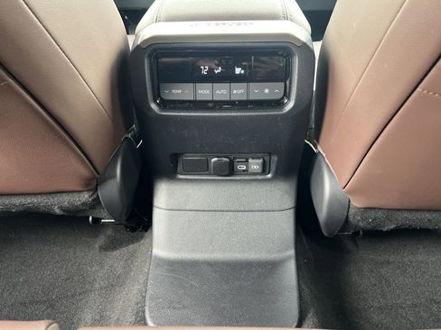 Certified 2024 Toyota Land Cruiser image 18