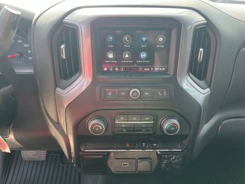 Used 2019 Chevrolet Silverado 1500 Custom w/ Infotainment Package RWD image 18