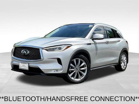 Certified 2020 INFINITI QX50 Luxe w/ Navigation Package FWD image 3