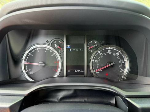 Used 2024 Toyota 4Runner TRD Pro AWD/4WD image 4