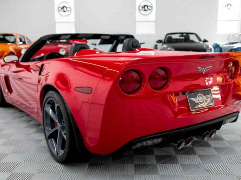 Used 2012 Chevrolet Corvette Grand Sport w/ 4LT Preferred Equipment Group image 9