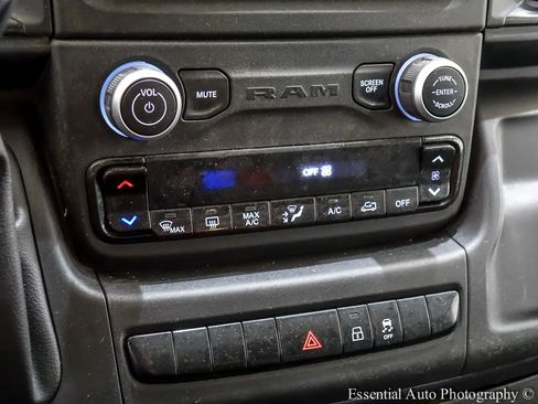 Used 2023 RAM ProMaster 2500 FWD image 14