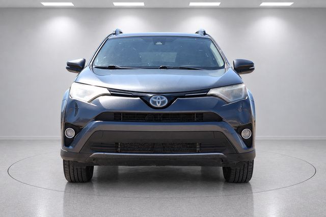 Used 2017 Toyota RAV4 XLE w/ Carpet Mat Package AWD/4WD image 8