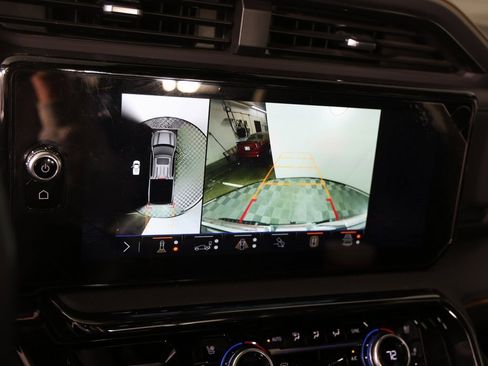 Used 2024 GMC Sierra 1500 AT4 w/ Technology Package image 20