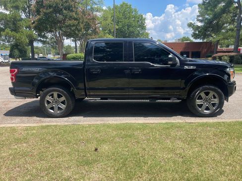 Used 2019 Ford F150 XLT w/ Equipment Group 302A Luxury AWD/4WD image 6