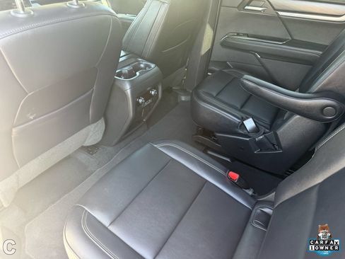 Used 2024 GMC Acadia Elevation FWD image 24