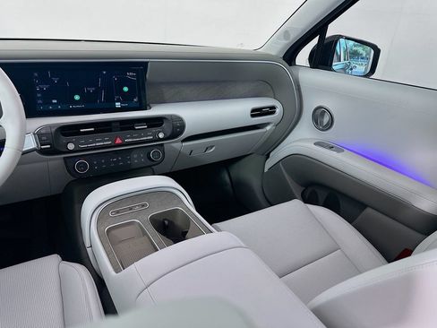 Certified 2026 Hyundai Palisade SEL FWD image 24