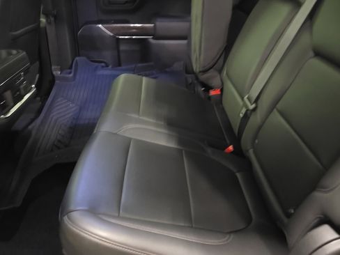 Used 2020 Chevrolet Silverado 1500 LTZ w/ LTZ Premium Package AWD/4WD image 14