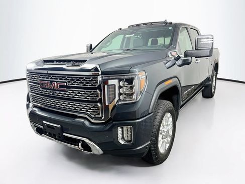Certified 2023 GMC Sierra 3500 Denali w/ Denali Ultimate Package AWD/4WD image 3