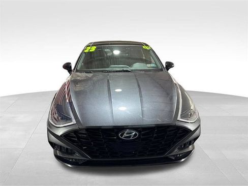 Used 2023 Hyundai Sonata SEL Plus FWD image 2