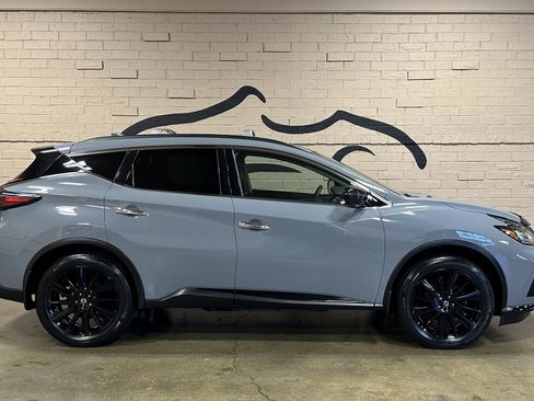 Used 2021 Nissan Murano SL image 3