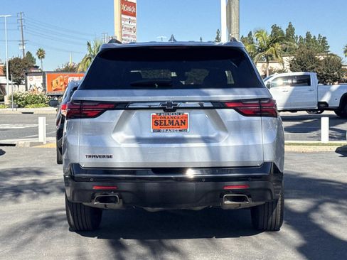 Used 2022 Chevrolet Traverse Premier w/ Redline Edition image 6