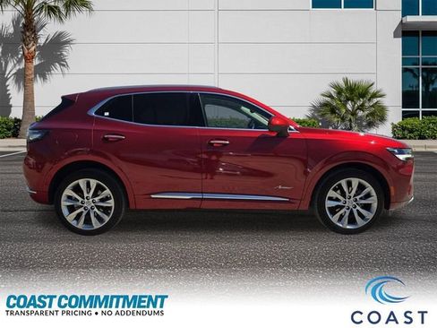 Certified 2023 Buick Envision Avenir image 5