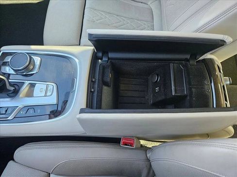 Used 2021 BMW 740i 740i w/ Premium Package image 15