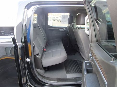 Certified 2024 Chevrolet Silverado 1500 LT w/ Z71 Off-Road Package image 23