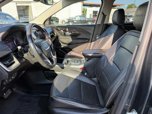 Used 2019 GMC Terrain Denali w/ Advanced Safety Package AWD/4WD image 2