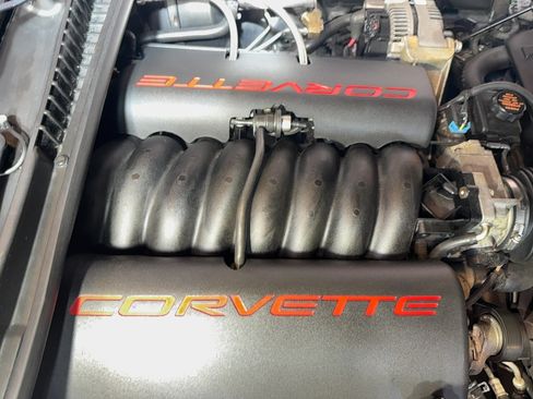 Used 1998 Chevrolet Corvette Convertible w/ Memory Pkg RWD image 94