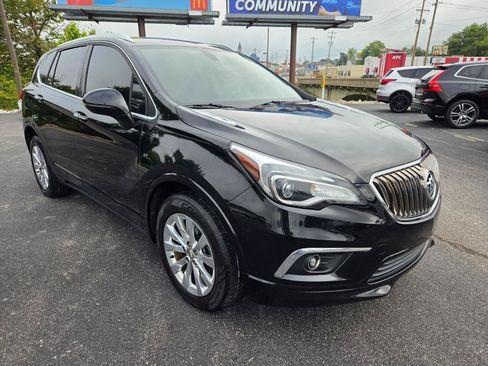 Used 2017 Buick Envision Essence FWD image 2