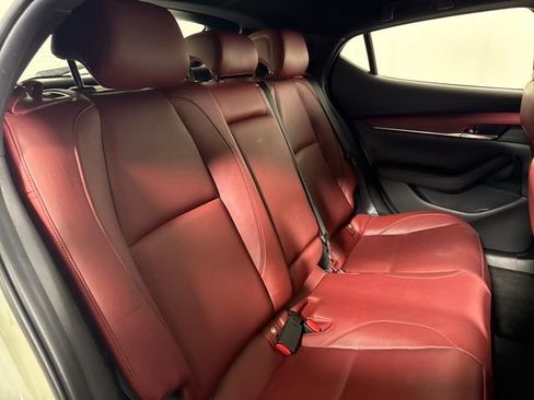 Used 2019 MAZDA MAZDA3 AWD Hatchback w/ Premium Pkg image 12