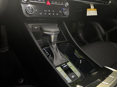 New 2025 Hyundai Tucson SEL image 30