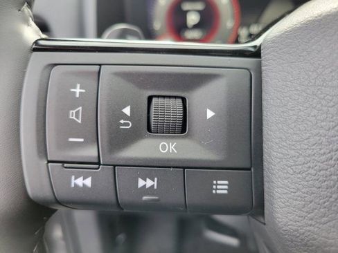 New 2025 Nissan Rogue SL image 19