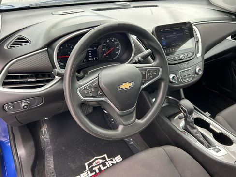Used 2023 Chevrolet Malibu LT FWD image 6