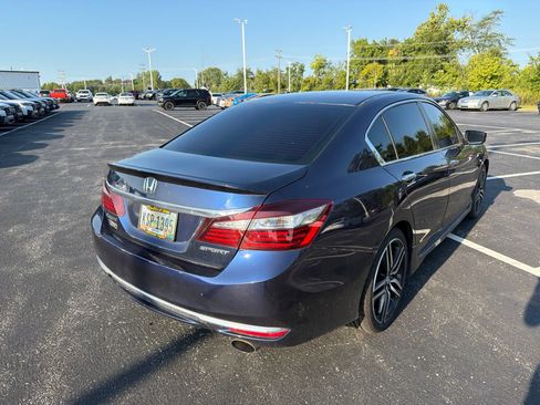 Used 2016 Honda Accord Sport image 8