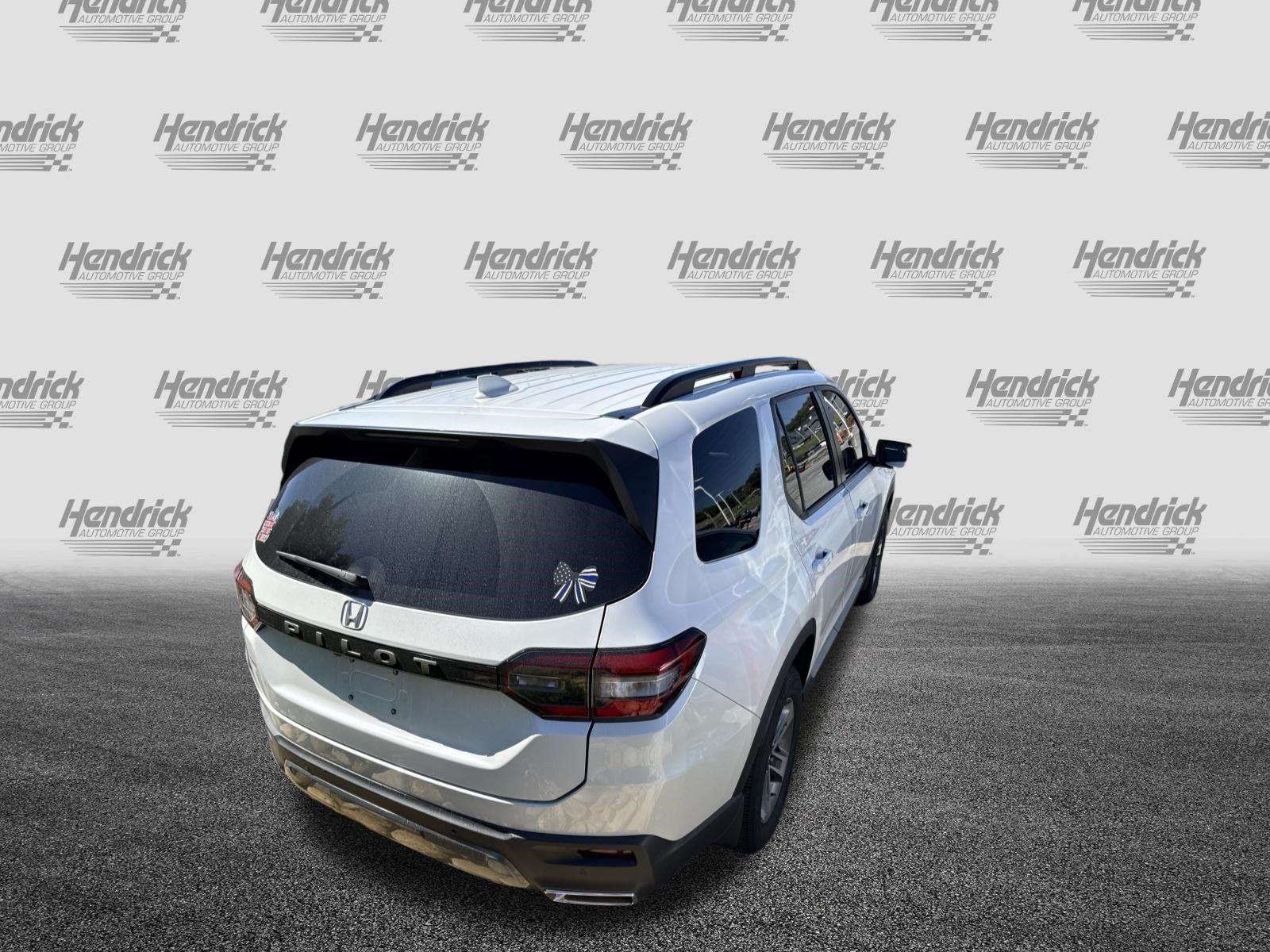 Used 2026 Honda Pilot EX-L image 11