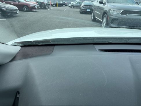 Used 2025 Toyota Camry LE image 33