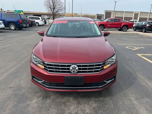 Used 2016 Volkswagen Passat 1.8T SE image 2