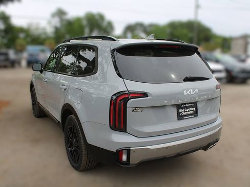 Certified 2023 Kia Telluride SX Prestige X-Line image 13