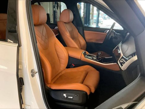 Used 2023 BMW X5 sDrive40i w/ Premium Package RWD image 8