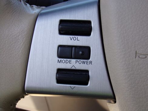 Used 2004 Nissan Murano SL w/ (TRG) SL Touring Pkg image 38