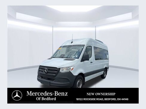 Used 2025 Mercedes-Benz Sprinter 2500 image 1