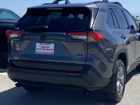 Certified 2025 Toyota RAV4 XLE w/ Convenience Package FWD image 4