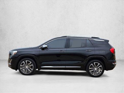 Used 2019 GMC Terrain Denali w/ Advanced Safety Package FWD image 9