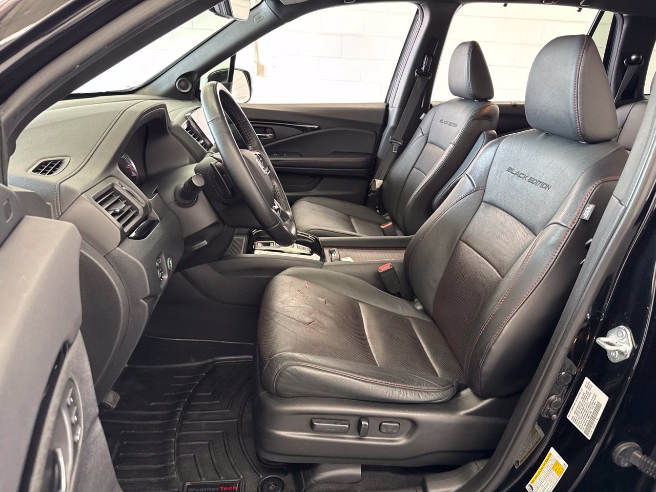 Used 2021 Honda Pilot Black Edition image 15