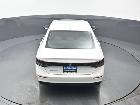 Used 2023 Honda Accord EX image 36