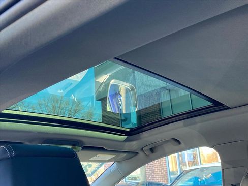 Used 2023 Audi Q4 e-tron Premium Plus image 20