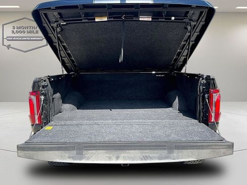 Used 2025 Ford F150 Lariat w/ Equipment Group 502A High AWD/4WD image 7